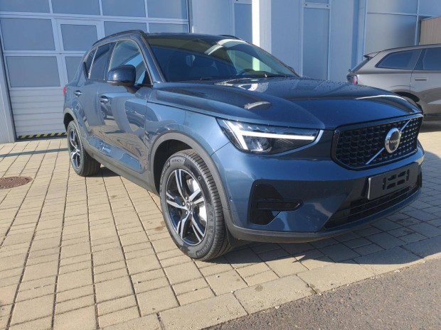 Volvo XC40 2.0 [B4] Mhev Plus Dark DCT Zsenili...